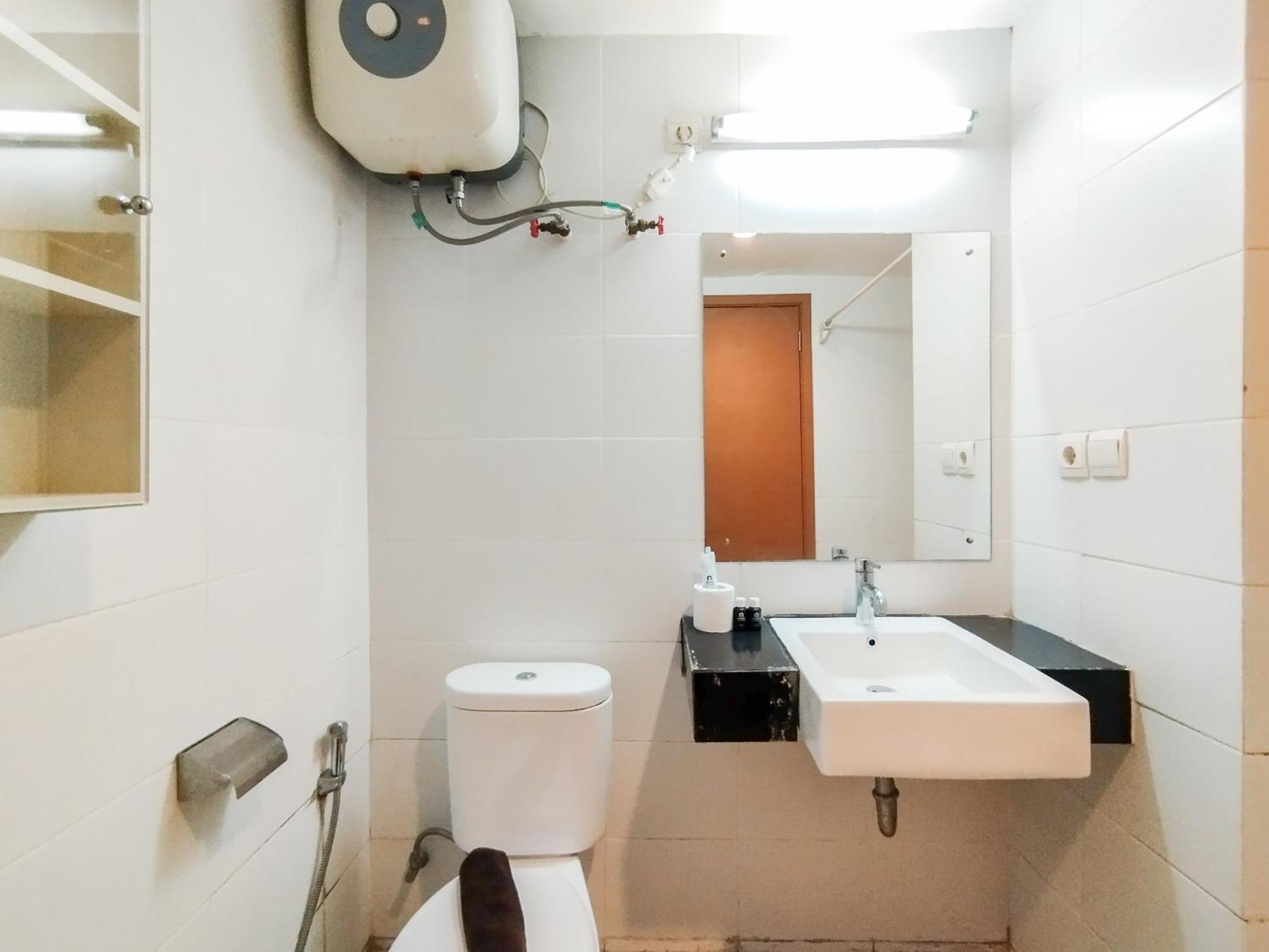 Simply And Comfy Studio Room Apartment Beverly Dago By Travelio 반둥 외부 사진