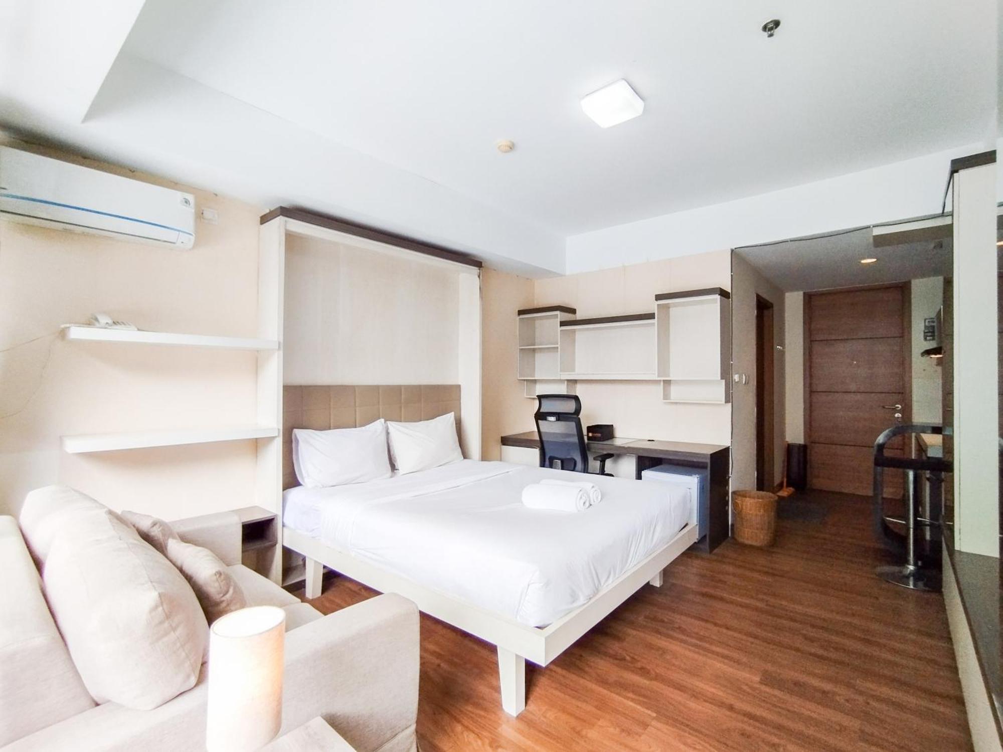 Simply And Comfy Studio Room Apartment Beverly Dago By Travelio 반둥 외부 사진