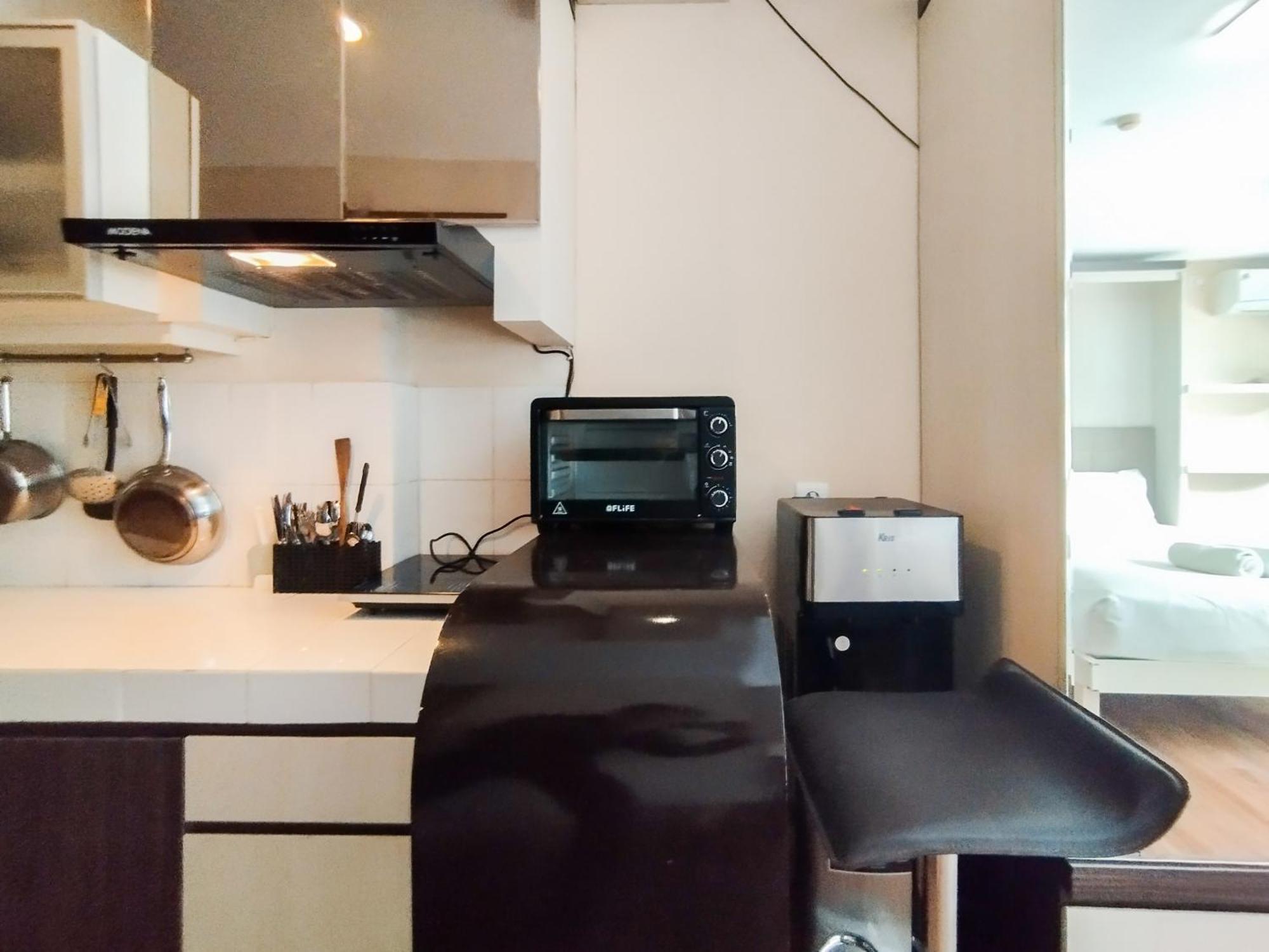 Simply And Comfy Studio Room Apartment Beverly Dago By Travelio 반둥 외부 사진